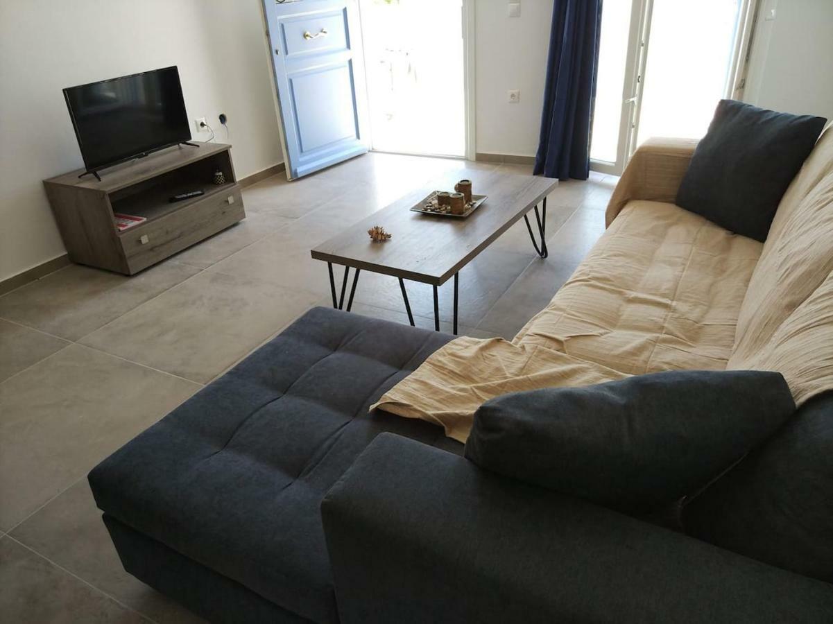 Papillon Villa Pera Gyalos Ngoại thất bức ảnh
